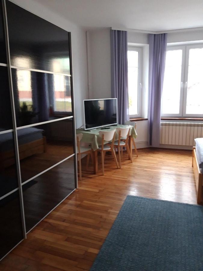 Green Apartment House Bielsko-Biala Exterior foto